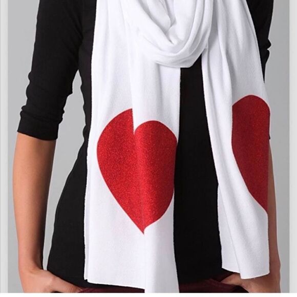 New. Wildfox heart Scarf. Retails $109 - Picture 2 of 7